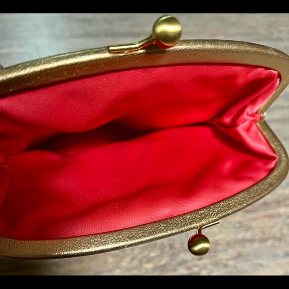 Coach vintage metallic gold foldover wristlet - Picture 4 of 16